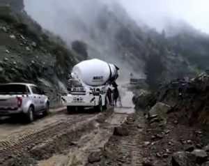 用魯樽攪拌車賺錢有多快？1年買入2臺(tái)攪拌車